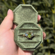 Load image into Gallery viewer, Velvet Ring Box ✵ Add On ✵