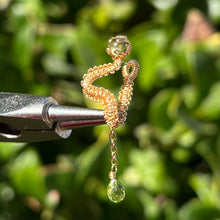 Load image into Gallery viewer, Dangly Vipera Pierceless Nose Cuff 𓆙