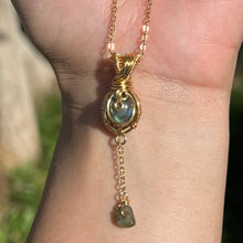 Load image into Gallery viewer, Avatea in Labradorite Mini Pendant ✵