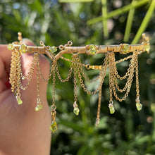 Load image into Gallery viewer, Astraea Choker in Peridot ✵