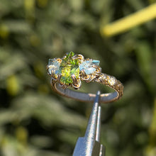 Load image into Gallery viewer, The Eternal Orna Trio Ring ✵ Aquamarine Side Stones✵