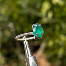 Load image into Gallery viewer, Seraphina Ivy Ring Sz. 7.5 𓆙