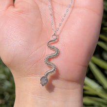 Load image into Gallery viewer, Mini Vipera Pendant ๐ Labradorite in .925 Sterling Silver ๐