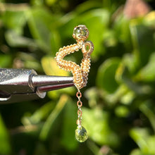 Load image into Gallery viewer, Dangly Vipera Pierceless Nose Cuff 𓆙