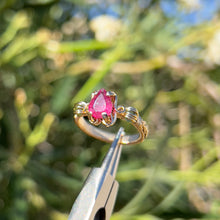 Load image into Gallery viewer, The Aurelia Ring✵