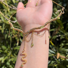 Load image into Gallery viewer, The Eternal Astraea in Peridot 14K Yellow Gold ✵