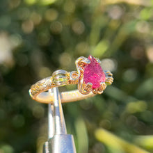 Load image into Gallery viewer, The Aurelia Ring✵