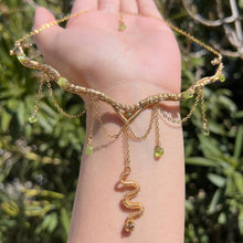 Load image into Gallery viewer, The Eternal Astraea in Peridot 14K Yellow Gold ✵