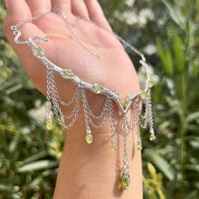 Load image into Gallery viewer, Astraea in Peridot ✵