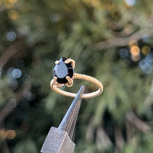 Load image into Gallery viewer, The Nyx Ring𓆙