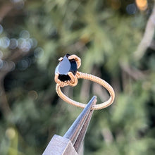 Load image into Gallery viewer, The Eternal Nyx Ring𓆙