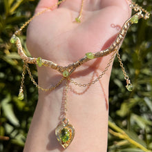 Load image into Gallery viewer, Astraea in Peridot ✵