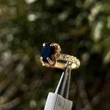 Load image into Gallery viewer, Onyx Orna Ring✵