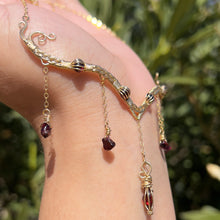 Load image into Gallery viewer, Astraea in Garnet 14KGF ✵