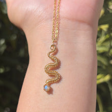 Load image into Gallery viewer, Mini Vipera Pendant 𓆙