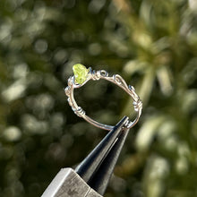 Load image into Gallery viewer, Gold Wire Wrapped Ring ♡