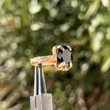 Load image into Gallery viewer, Onyx Orna Ring✵