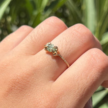 Load image into Gallery viewer, The Medusa Ring 𓆙