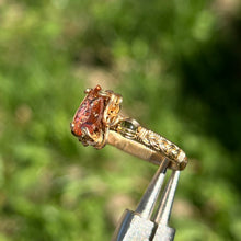 Load image into Gallery viewer, The Sunstone Orna Ring ✵ Size 10 ✵

