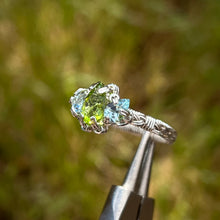 Load image into Gallery viewer, The Orna Trio Ring ✵ Aquamarine Side Stones✵
