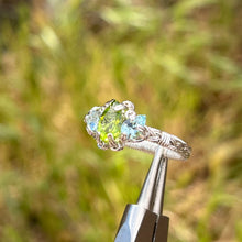 Load image into Gallery viewer, The Orna Trio Ring ✵ Aquamarine Side Stones✵

