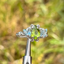 Load image into Gallery viewer, The Orna Trio Ring ✵ Aquamarine Side Stones✵
