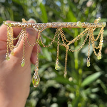 Load image into Gallery viewer, Astraea Choker in Peridot ✵
