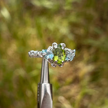 Load image into Gallery viewer, The Orna Trio Ring ✵ Aquamarine Side Stones✵
