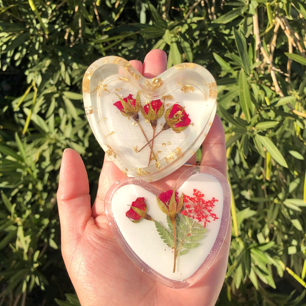 Heart in your Hands ♡ Red Rose & Fern Leaf Jewelry Box ♡