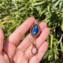 Load image into Gallery viewer, Sirona Arcus ✵ Duo Pendant ✵ READY TO SHIP
