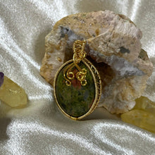 Load image into Gallery viewer, Atzi  ✵ Pendant ♡
