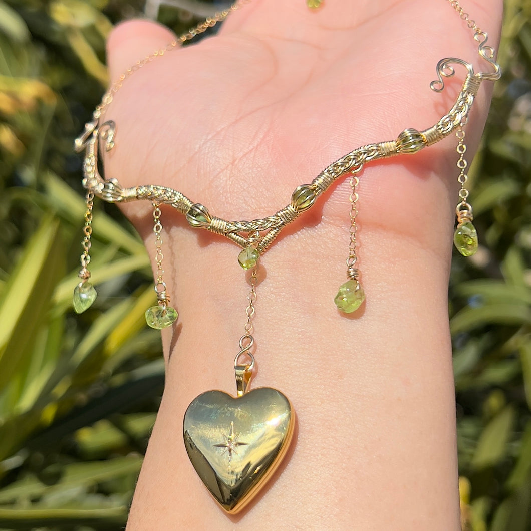 Astraea Lovers Locket Peridot 14KGF ✵